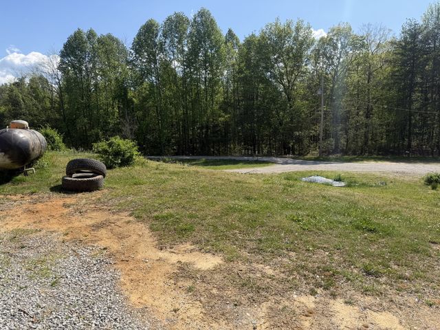 200 Rattlesnake Rd, Mcminnville, TN 37110