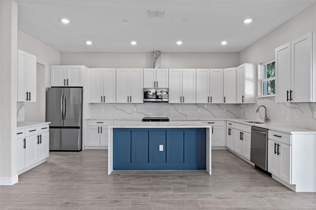 2718 KEYSTONE DRIVE, Orlando, FL 32806