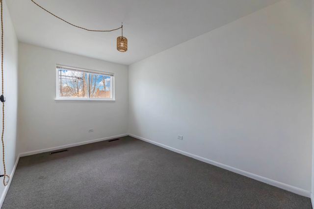 10029 S Wentworth Avenue, Chicago, IL 60628