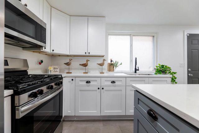 10029 S Wentworth Avenue, Chicago, IL 60628