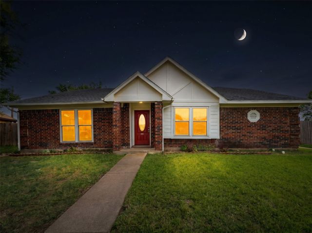 2534 Limestone Lane, Garland, TX 75040