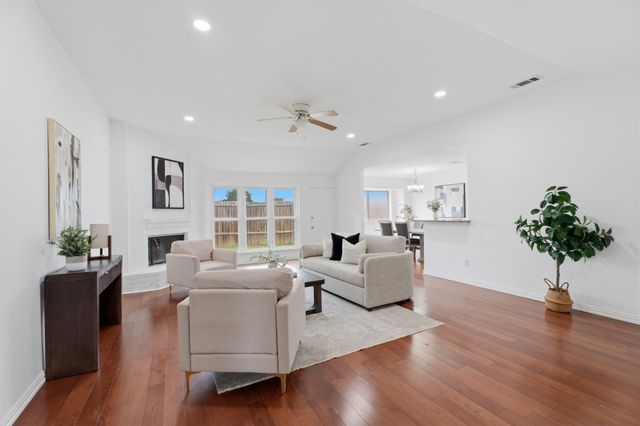 2534 Limestone Lane, Garland, TX 75040