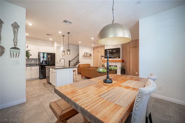 1201 Narrow Gorge Court, Henderson, NV 89002