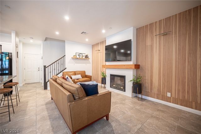 1201 Narrow Gorge Court, Henderson, NV 89002