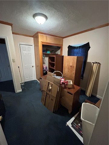 307 E Garfield Ave, New Castle, PA 16105
