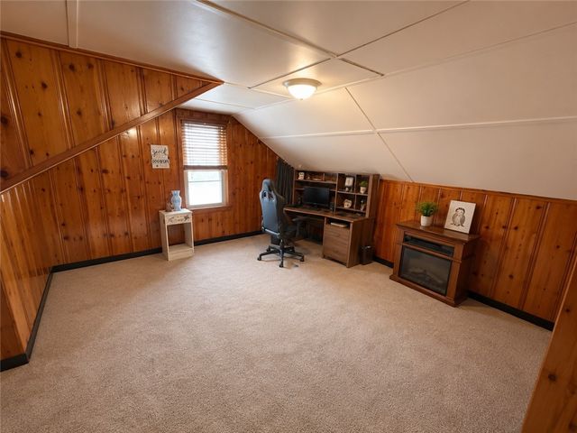 307 E Garfield Ave, New Castle, PA 16105