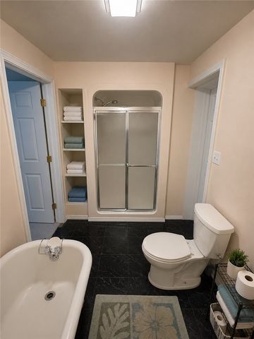 307 E Garfield Ave, New Castle, PA 16105
