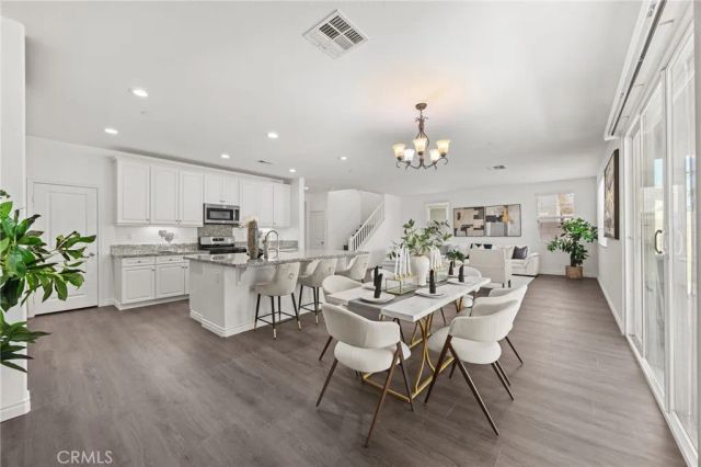 17044 Cerritos, Fontana, CA 92336