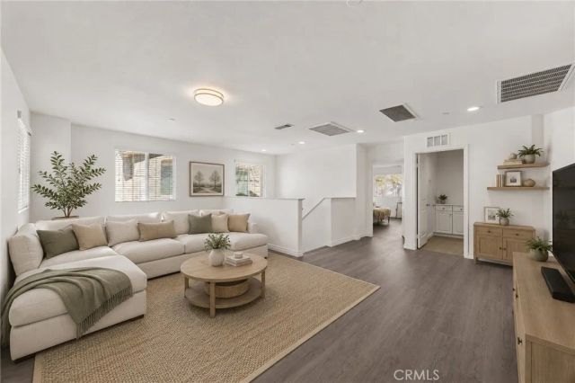 17044 Cerritos, Fontana, CA 92336
