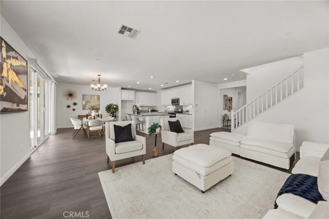 17044 Cerritos, Fontana, CA 92336