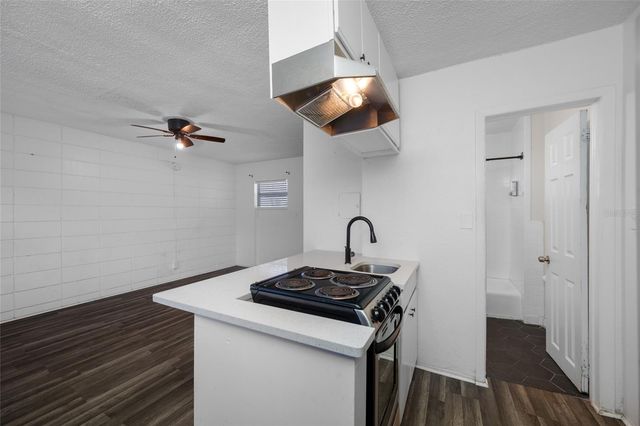 425 2ND STREET N, St Petersburg, FL 33701