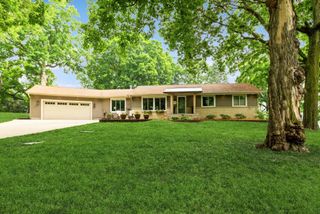 90 Aladdin Circle NW, Buffalo, MN 55313