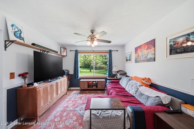 5637 Harper Road, Holt, MI 48842