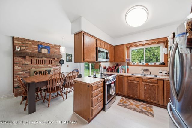 5637 Harper Road, Holt, MI 48842