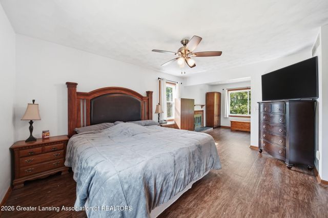 5637 Harper Road, Holt, MI 48842