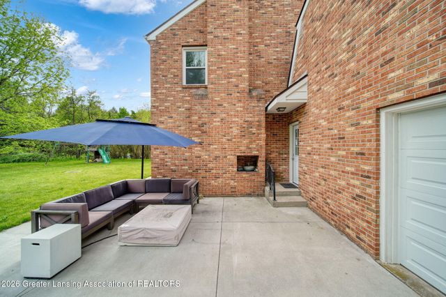 5637 Harper Road, Holt, MI 48842