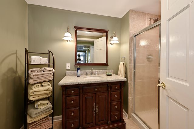 1620 Pheasant Trail, Inverness, IL 60067