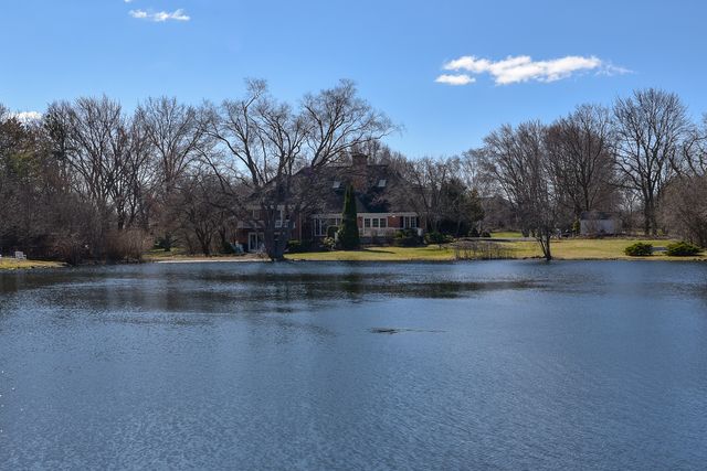 1620 Pheasant Trail, Inverness, IL 60067