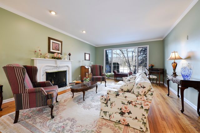 1620 Pheasant Trail, Inverness, IL 60067