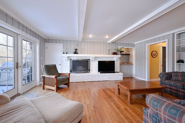 1620 Pheasant Trail, Inverness, IL 60067