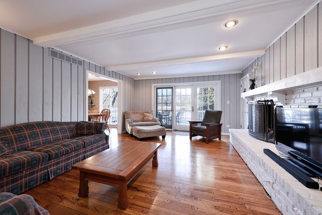 1620 Pheasant Trail, Inverness, IL 60067