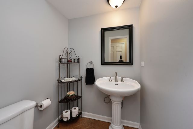 1620 Pheasant Trail, Inverness, IL 60067