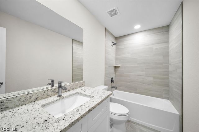 6148 Hughes AVE, Fort Myers, FL 33905