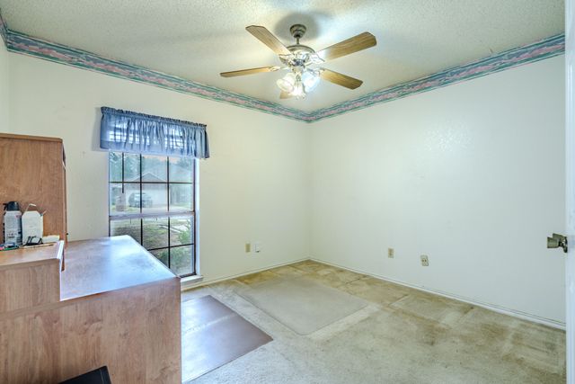 2119 Turf Club Drive, Arlington, TX 76017