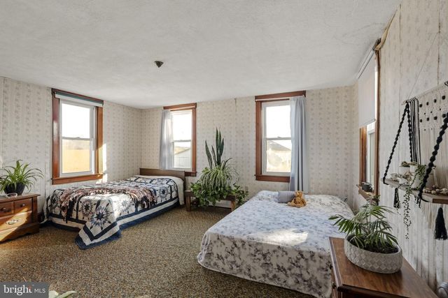 125 INDIANTOWN RD, Ephrata, PA 17522