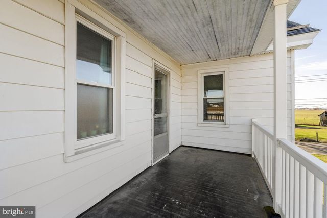 125 INDIANTOWN RD, Ephrata, PA 17522