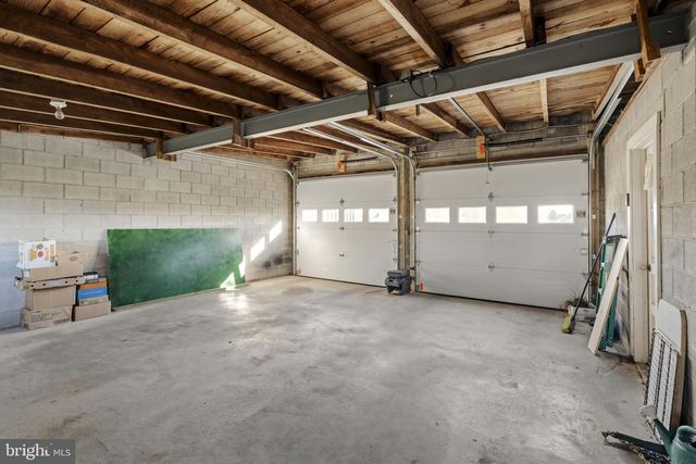 125 INDIANTOWN RD, Ephrata, PA 17522