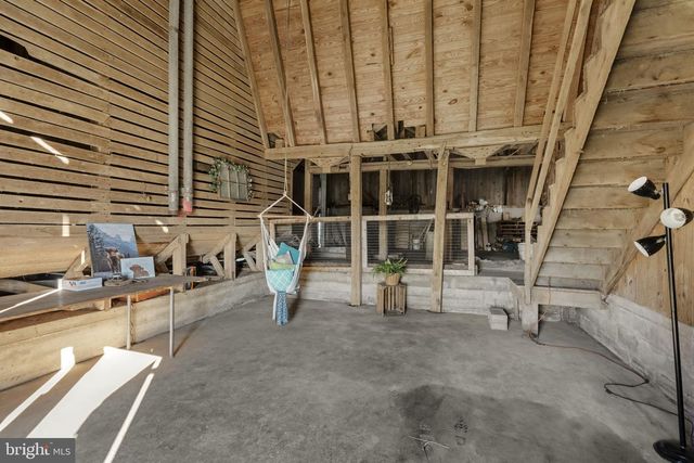 125 INDIANTOWN RD, Ephrata, PA 17522