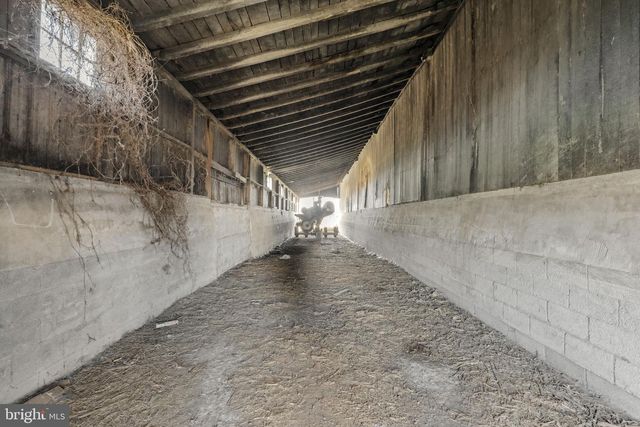 125 INDIANTOWN RD, Ephrata, PA 17522