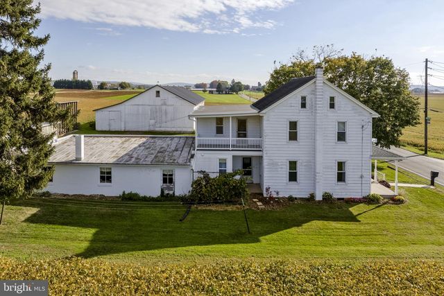 125 INDIANTOWN RD, Ephrata, PA 17522