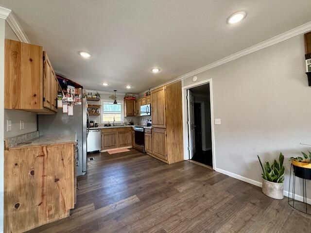 115 5th Street, Summersville, MO 65571