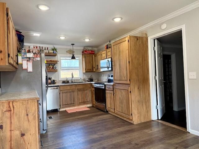 115 5th Street, Summersville, MO 65571