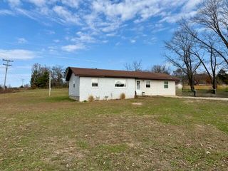 115 5th Street, Summersville, MO 65571