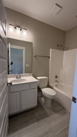 1423 Suzanne Drive, Murfreesboro, TN 37128