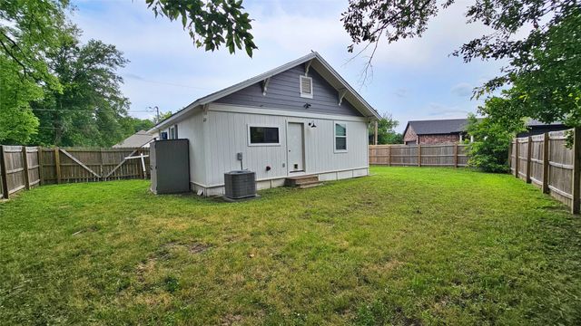 831 Alabama Street, Sulphur Springs, TX 75482