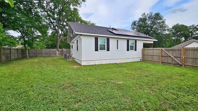 831 Alabama Street, Sulphur Springs, TX 75482
