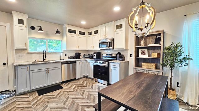 831 Alabama Street, Sulphur Springs, TX 75482