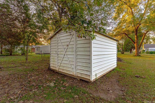 615 W 2nd Street, Rector, AR 72461