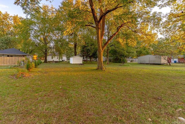 615 W 2nd Street, Rector, AR 72461