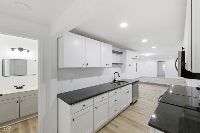 8187 S State Road 75, Coatesville, IN 46121