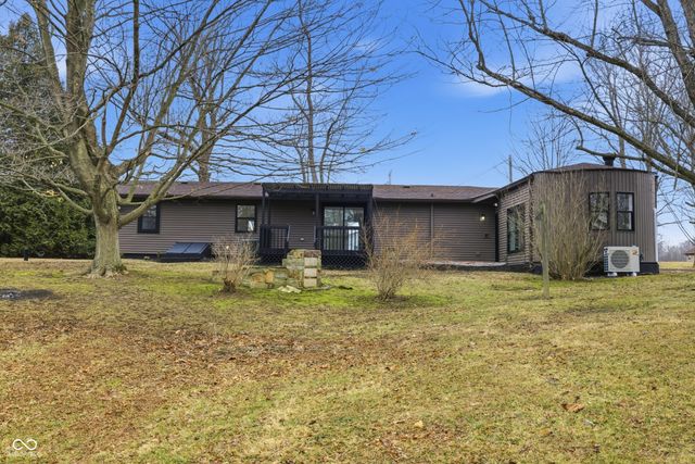 8187 S State Road 75, Coatesville, IN 46121