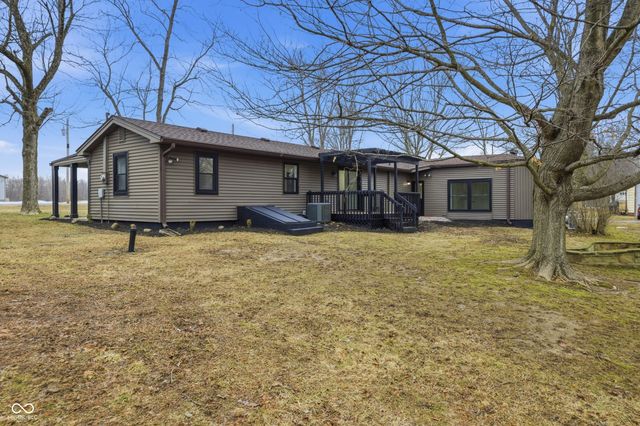 8187 S State Road 75, Coatesville, IN 46121