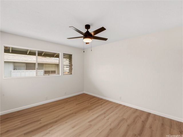 94-1036 Oli Place U5, Waipahu, HI 96797