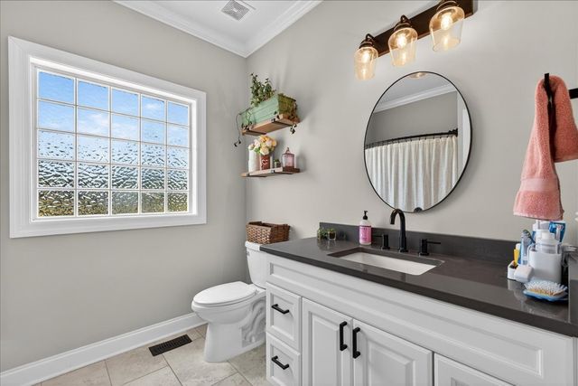 11039 Panther Creek Rd, Christiana, TN 37037