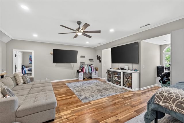11039 Panther Creek Rd, Christiana, TN 37037