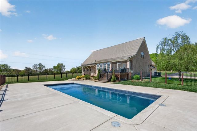11039 Panther Creek Rd, Christiana, TN 37037
